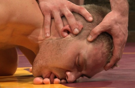 buttet homoseksuel dildo smuk top gallerier