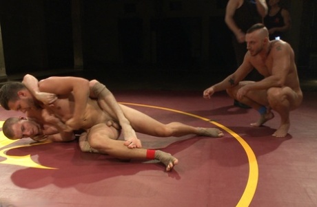 homoseksuel gruppe spanking porno hot kollektion
