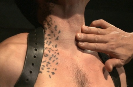tvungen bondage homoseksuel pornografisk hot img