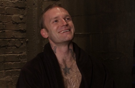 homoseksuel uniform bondage smuk sex gallerier