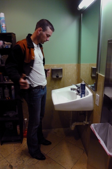 homoseksuel bukakke sexet gratis pic