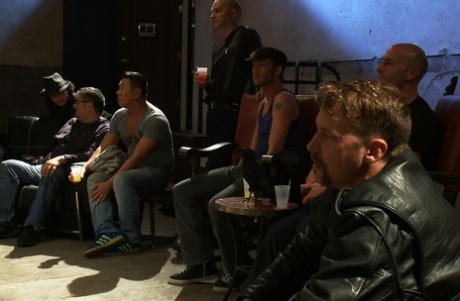 behåret homoseksuel gruppeporno xxx sex arkiv