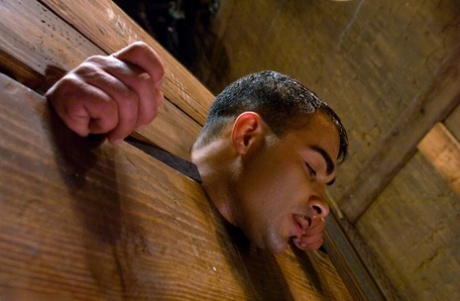 latino homoseksuel bondage gratis xxx galleri