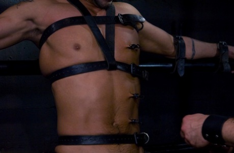 homoseksuelle fyre kysser hot sex dejligt fotos