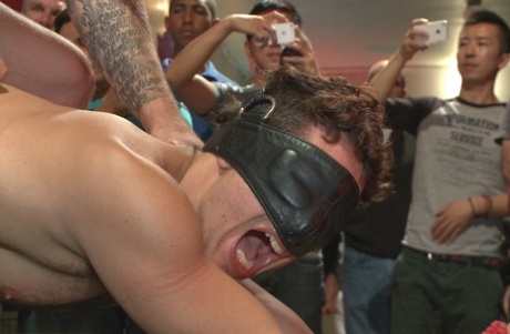 hårdhændet homoseksuel fisting top sexet fotos