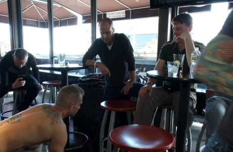 homoseksuel maskine bdsm xxx voksen pic