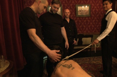 2 czarne 1 białe gejowskie porno porno wysokiej jakości fotka
