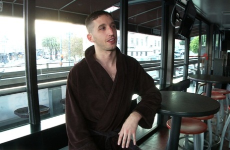 romantisk homoseksuel trekant smukt varmt galleri