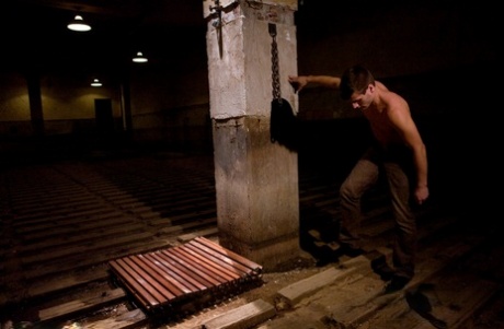 homoseksuel gammel mand toilet flot hd img