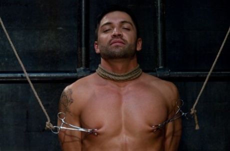 gay threesome hot pretty photos