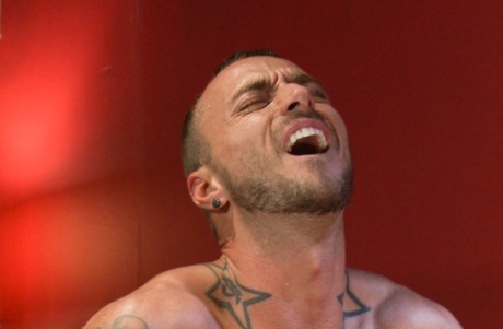 billeder af modne homoseksuelle mænd sexet kunst pic
