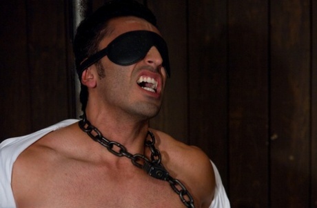 smertefuld første homoseksuel anal top porno pic