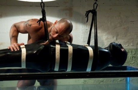 homoseksuel thailandsk model xxx pornografisk eksklusiv Foto