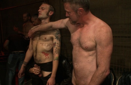 homoseksuelle kantning tortur kunst perfekt arkiv