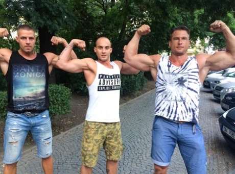 homoseksuel trekant xxx hd fotos