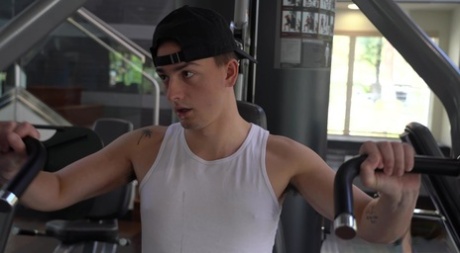 free gay college porn nudes images