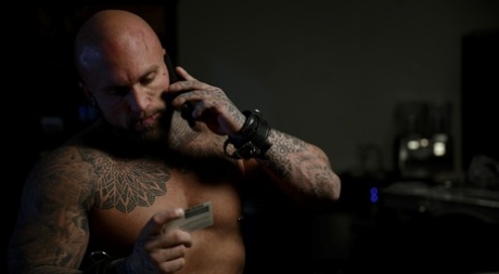 homoseksuel brystvorte slave top pornografisk billeder