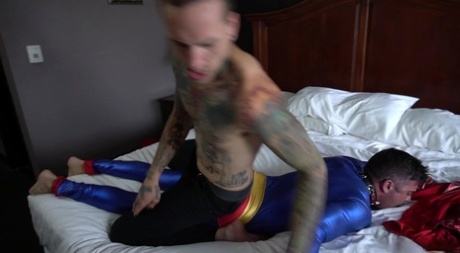 homoseksuel latex bdsm porno pornografisk hot galleri