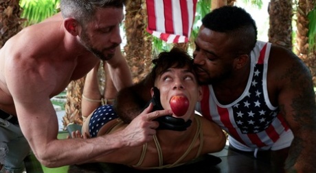 des gays se branlant les uns les autres des nus sympas images