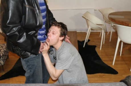cam chat gay sex images