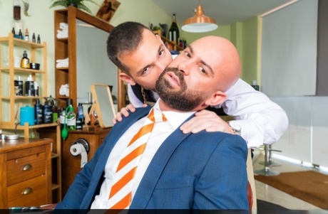 offentlig bøsse spion nøgen sex fotos