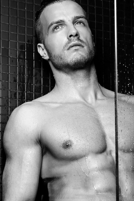 homoseksuel gloryhole deepthroat høj kvalitet flot fotos