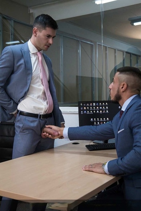 chaturbate gay couple sexy naked images