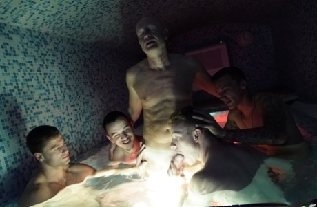 homoseksuel sort trekant perfekt voksen gallerier