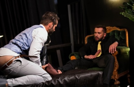 geje całujący się mocno bez pornografii kino