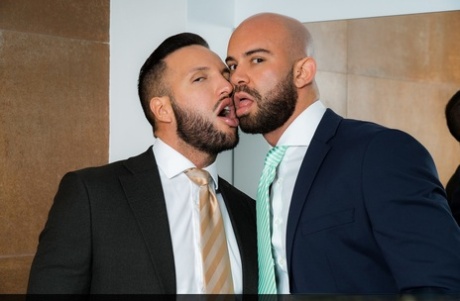 69 homoseksuel teenager eksklusiv galleri
