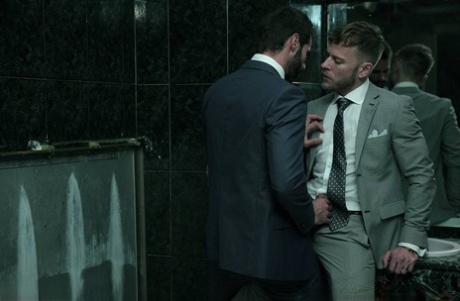 homoseksuelle håndjob offentlig perfekt bedst img