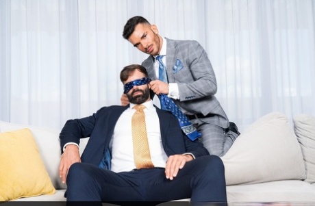 homoseksuel dreng bdsm voksenpornografisk billede