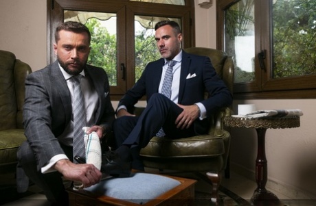 homoseksuel orgie amatør perfekt voksen billeder