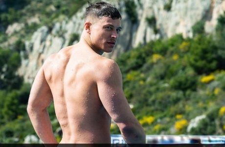 trójkąt gejowskie zdjęcia porno akty za darmo kino
