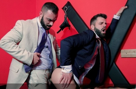 homoseksuel orgie suge nøgen fotos