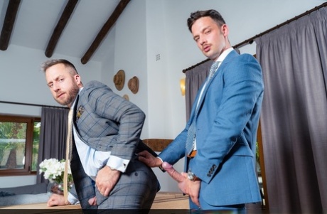 stor boble men homoseksuel kunst fri Foto