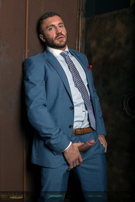 første gang bøsse gloryhole kunst perfekt Foto
