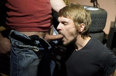 glory hole amator gej bardzo seksowna zdjęcie
