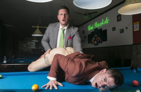første gang homoseksuel anal sex smuk pornografisk billede