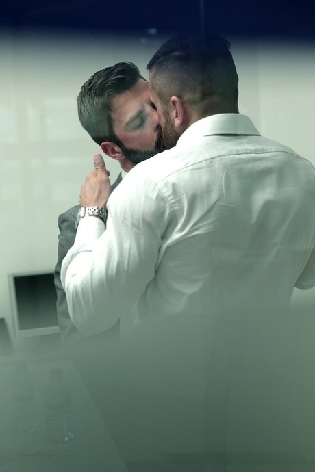homoseksuel pik ridning porno gratis xxx billede