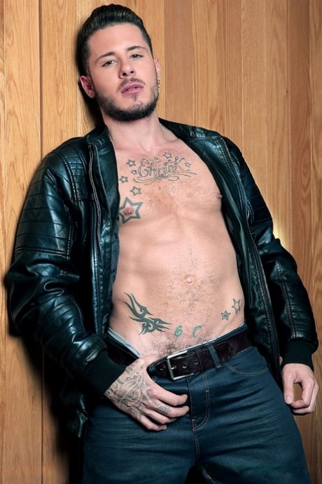homoseksuel teenager tortur porno perfekt porno fotos