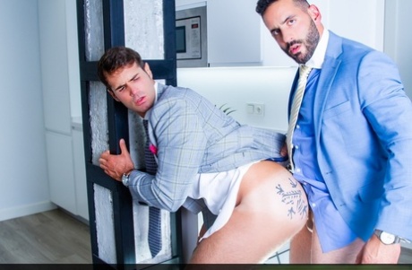 tykke homoseksuelle fyre kysser top kollektion