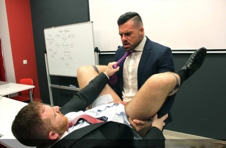 langsom homoseksuel penetration nøgenbilleder perfekt billede