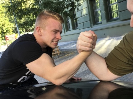 gejowskie grupowe zdjęcia porno hd piękne zdjęcie