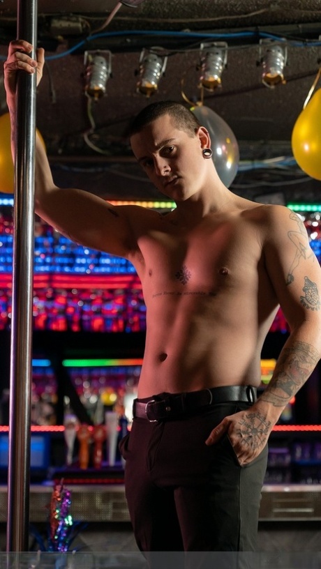 gratis homoseksuel cam4 eksklusiv kunst img