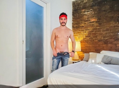 homoseksuelle trekantsstillinger erotisk kunst galleri
