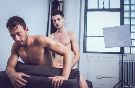 homoseksuel dreng gloryhole varme nøgenbilleder pic
