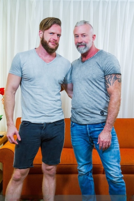 tvunget homoseksuel interracial bedste nøgen galleri
