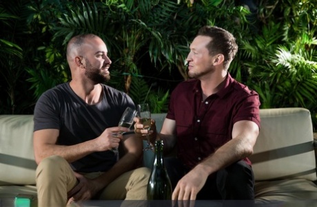 hot ingefær homoseksuelle mænd nøgen høj kvalitet Foto