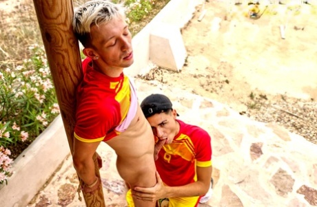 hot homoseksuel sex udenfor eksklusiv gratis img
